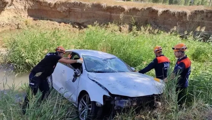 Sivas’ta Otomobil Dereye Devrildi, Sürücü Hayatını Kaybetti